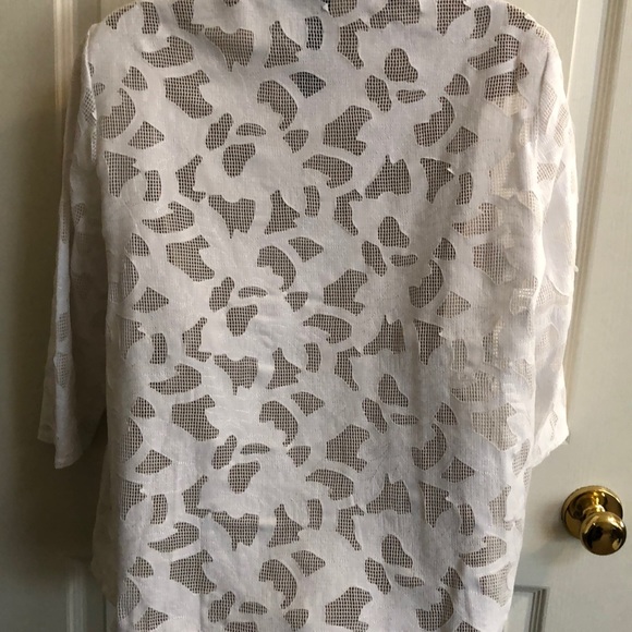 Chico white one button jacket.Applicade look . - Picture 5 of 7